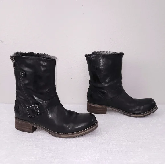 CLARKS Majorca Sun Moto Boots Black Leather Faux Fur Lined US 10 - Picture 2 of 9
